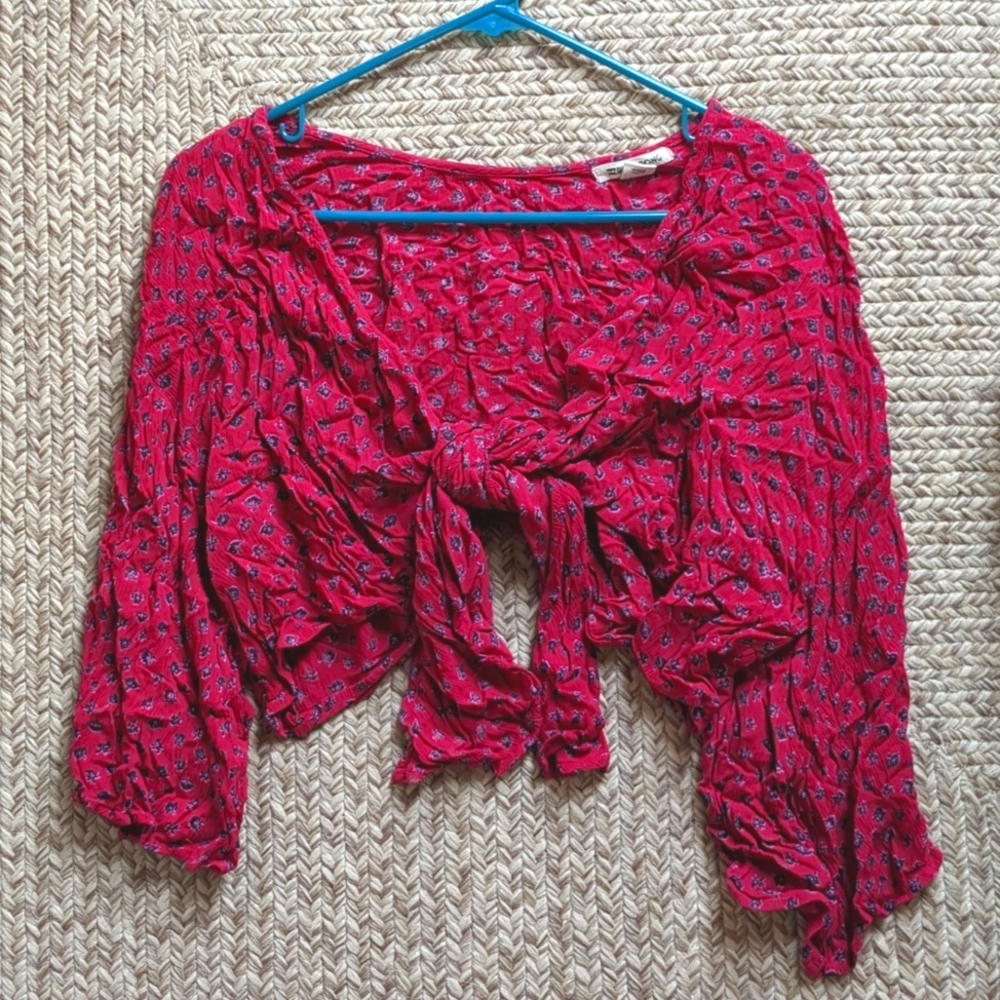 Pink Tie Front Crop Top (Billabong, XS)